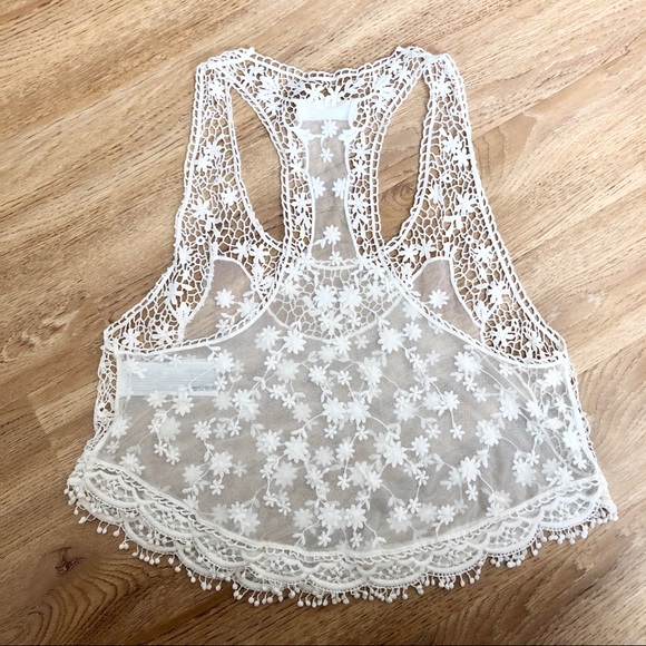🌷2 for $22🌷Lace Tank Top - Picture 3 of 5